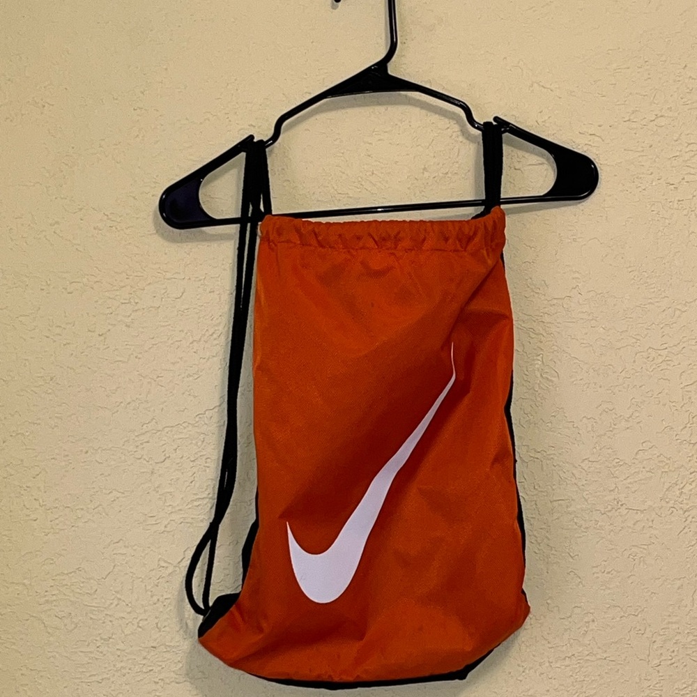 Drawstring bag